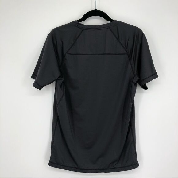 Rhone Sentry Lightweight V Neck T-Shirt Gray Size Small - Picture 5 of 6